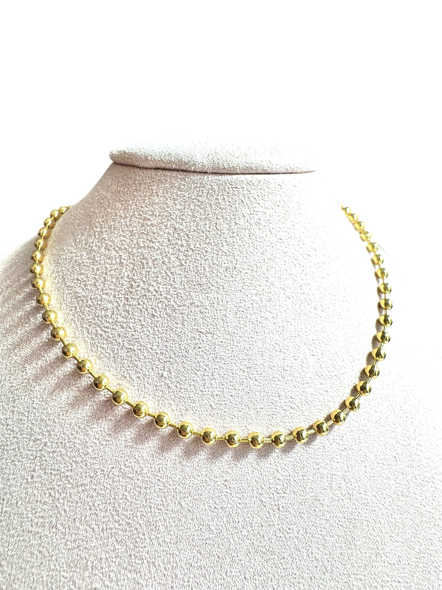 Collar de bolas