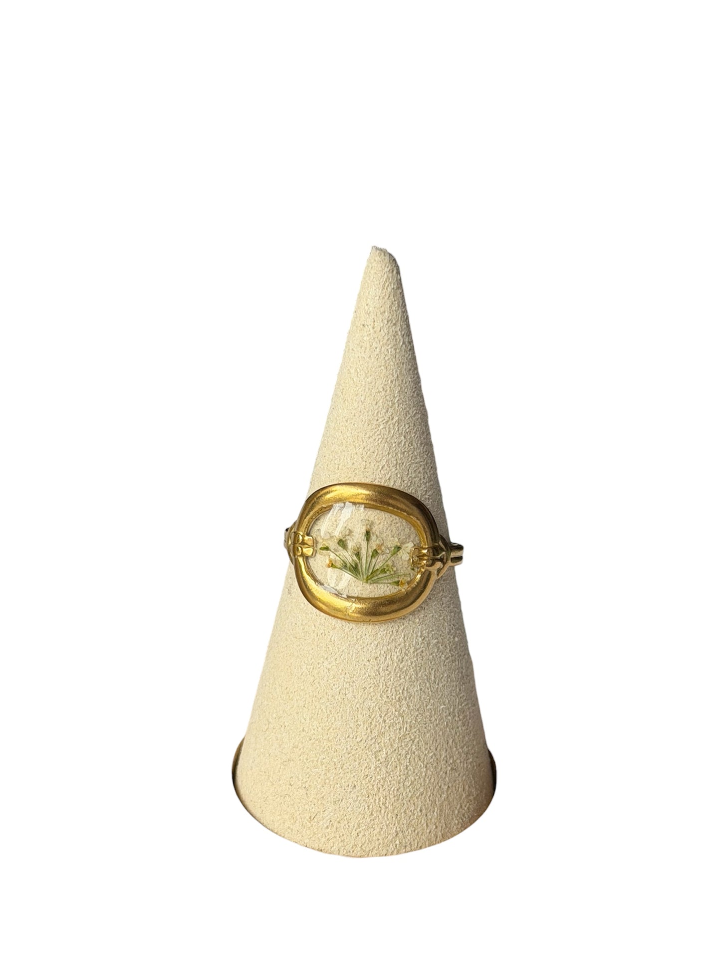 Anillo flores blancas inscrustadas