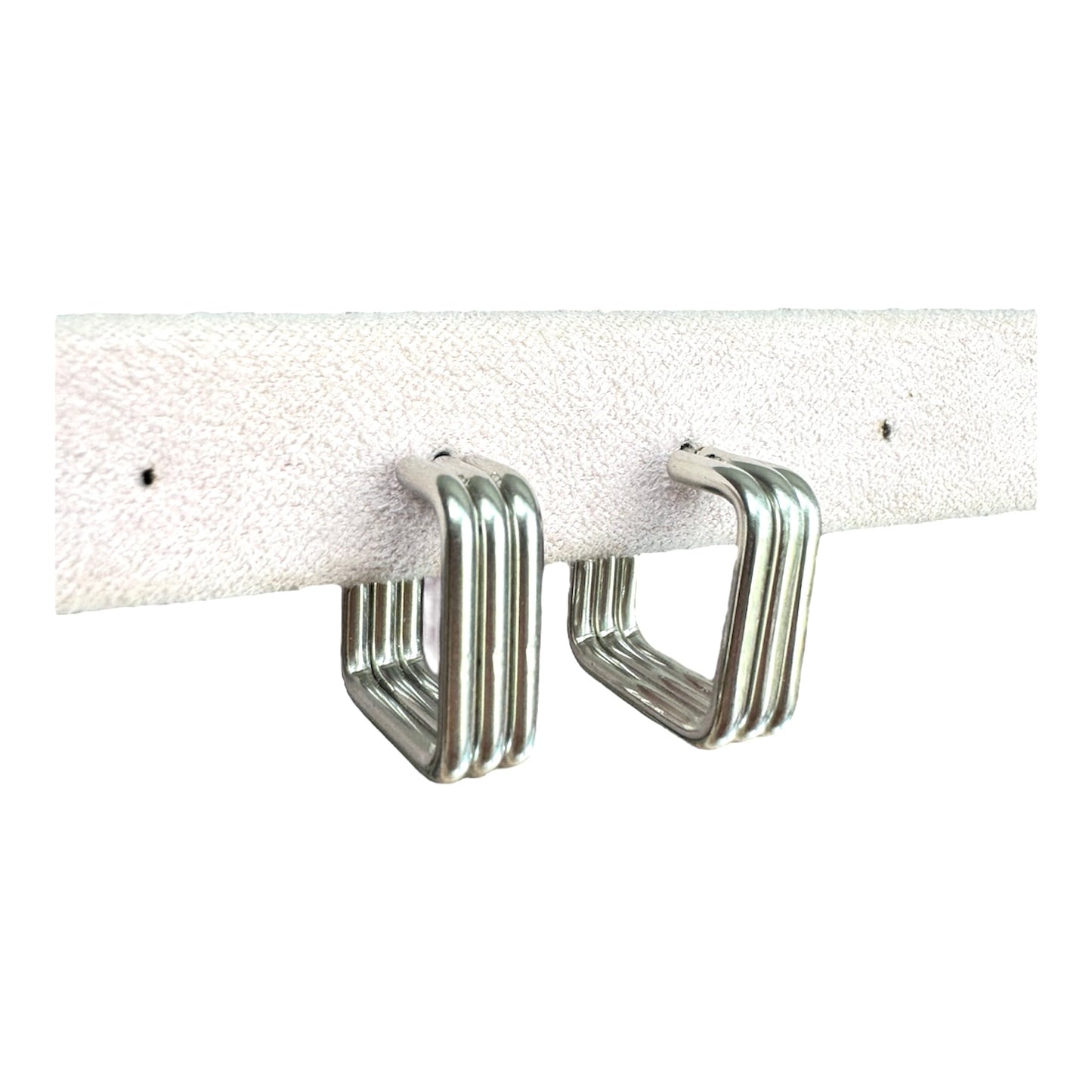 Aretes triples