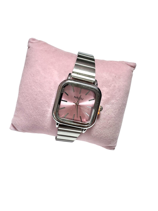 Reloj rosa